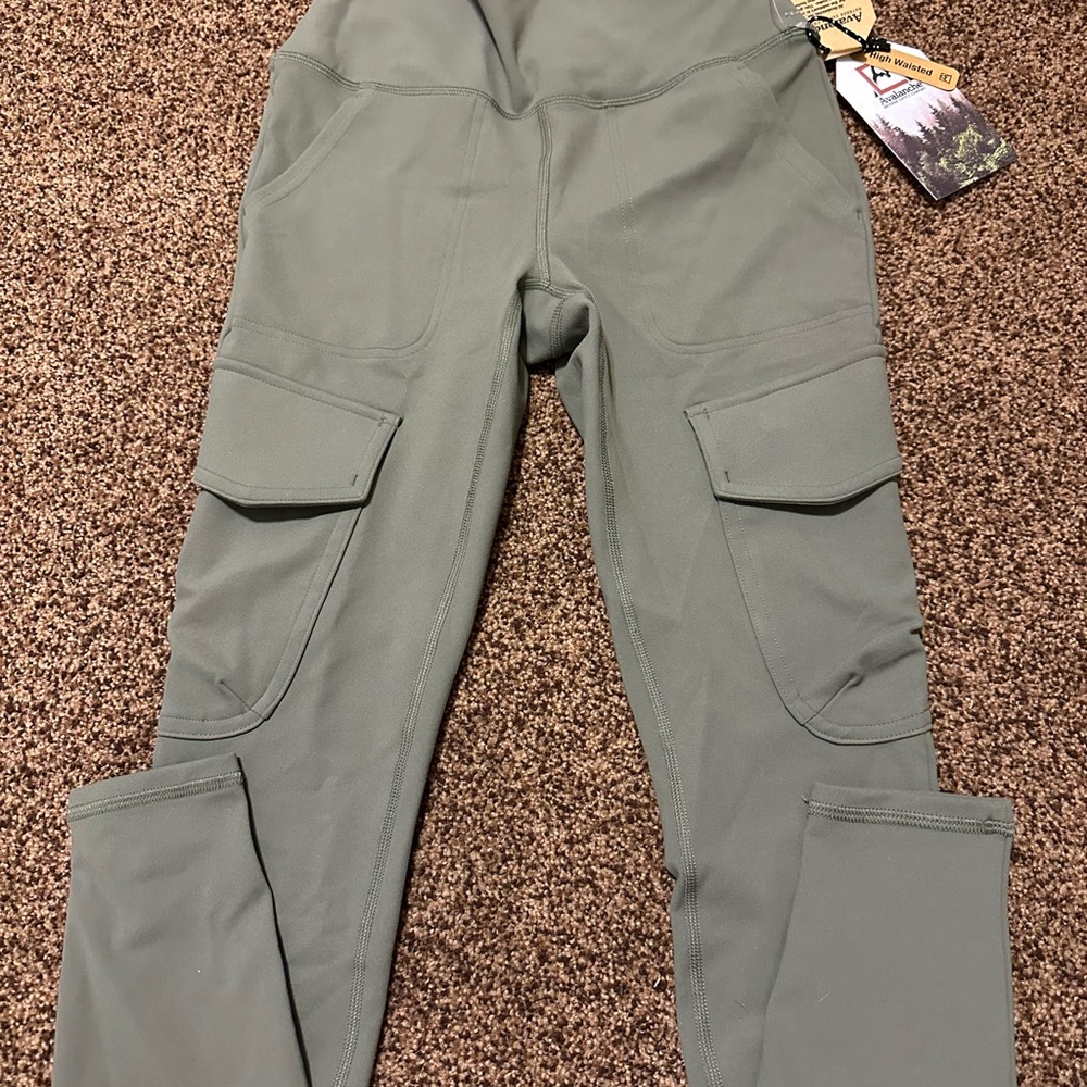 Avalanche Compression Legging in Olive